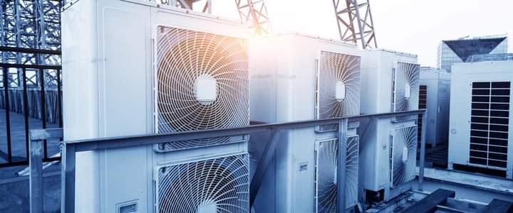 How Hiring a Professional for AC Repair and Maintenance Can Help